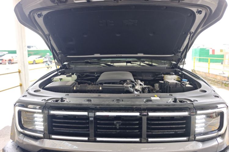 Used BAIC Off-Road BJ40 Electric Drive 2025 Standard Edition Engine Bay