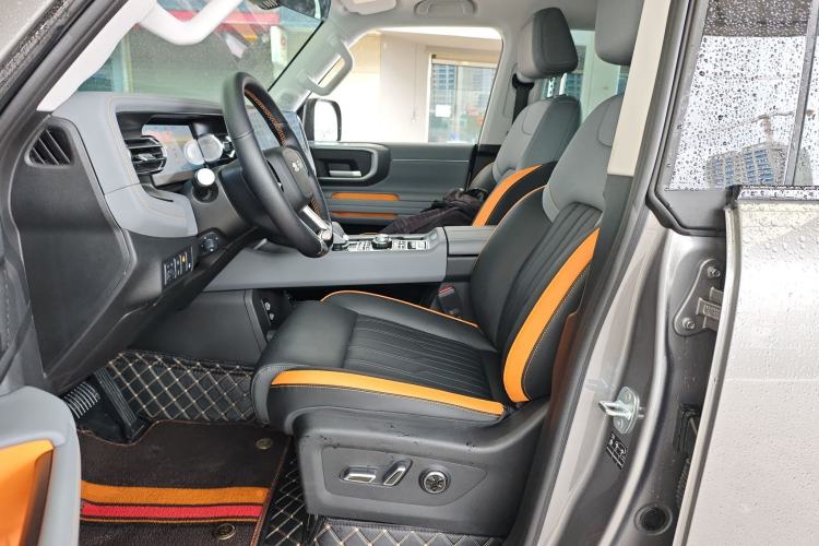 Used BAIC Off-Road BJ40 Electric Drive 2025 Standard Edition Left Front Seat