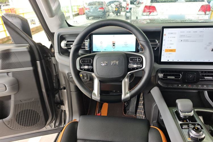 Used BAIC Off-Road BJ40 Electric Drive 2025 Standard Edition Steering Wheel