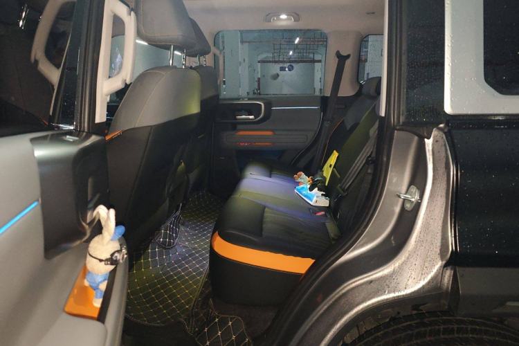 Used BAIC Off-Road BJ40 Electric Drive 2025 Advanced Edition Left Rear Seat