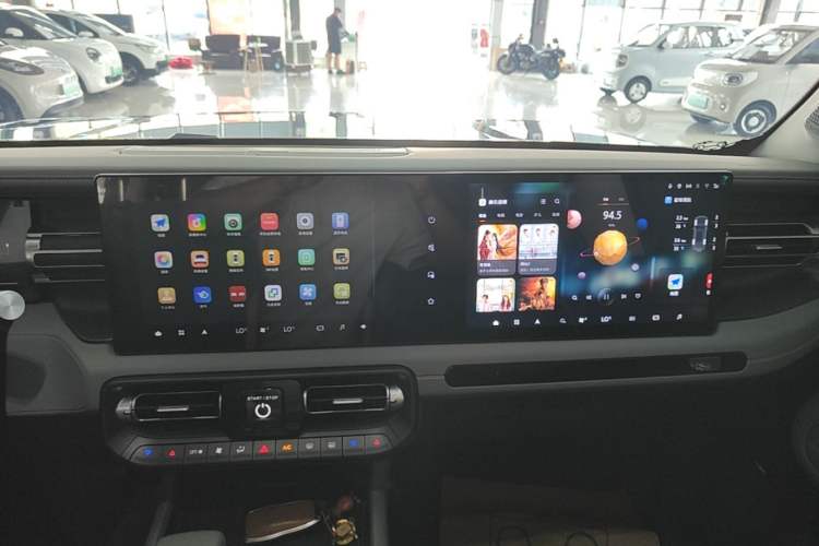 Used BAIC Off-Road BJ40 Electric Drive 2025 Advanced Edition Audio And AC Panel