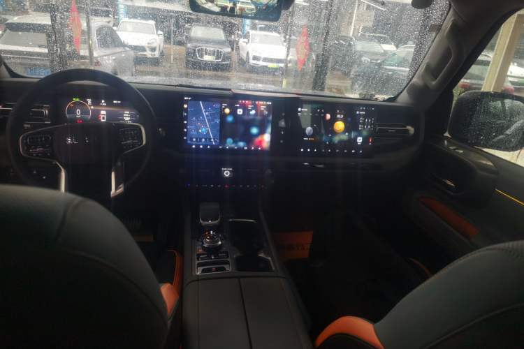 Used BAIC Off-Road BJ40 Electric Drive 2025 Advanced Edition Audio And AC Panel