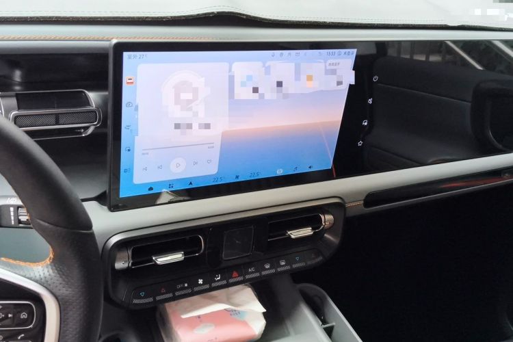 Used BAIC Off-Road BJ40 Electric Drive 2025 Standard Edition Audio And AC Panel