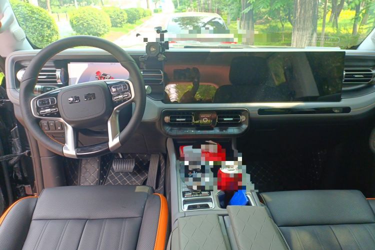 Used BAIC Off-Road BJ40 Electric Drive 2025 Standard Edition Center Console