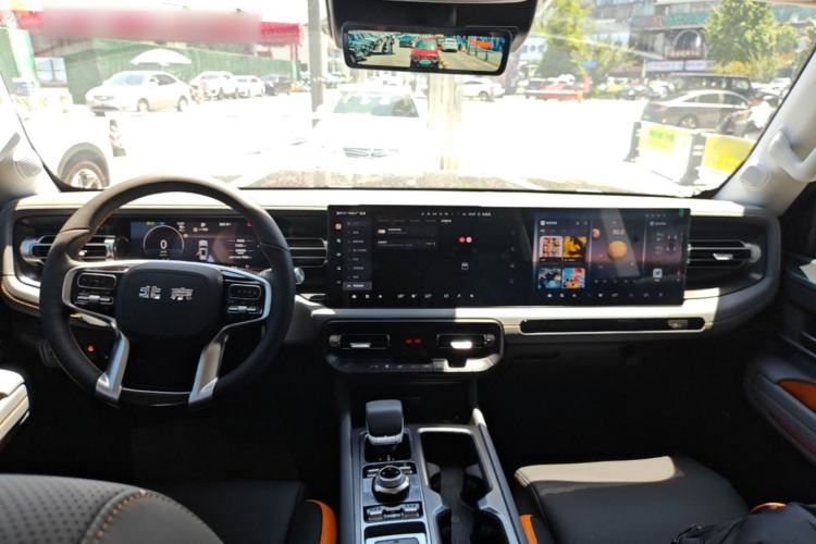 Used BAIC Off-Road BJ40 Electric Drive 2025 Advanced Edition Center Console