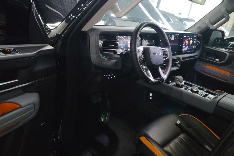 Used BAIC Off-Road BJ40 Electric Drive 2025 Advanced Edition Driver Seat