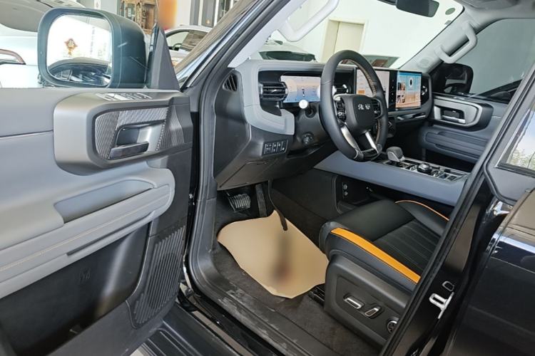 Used BAIC Off-Road BJ40 Electric Drive 2025 Standard Edition Driver Seat