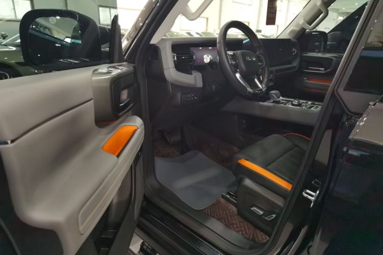 Used BAIC Off-Road BJ40 Electric Drive 2025 Advanced Edition Driver Seat