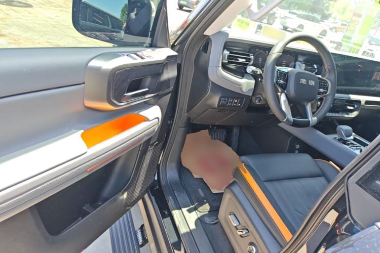 Used BAIC Off-Road BJ40 Electric Drive 2025 Advanced Edition Driver Seat