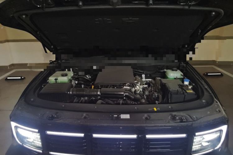 Used BAIC Off-Road BJ40 Electric Drive 2025 Standard Edition Engine Bay
