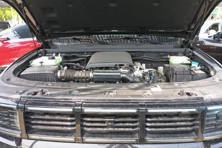 Used BAIC Off-Road BJ40 Electric Drive 2025 Standard Edition Engine Bay
