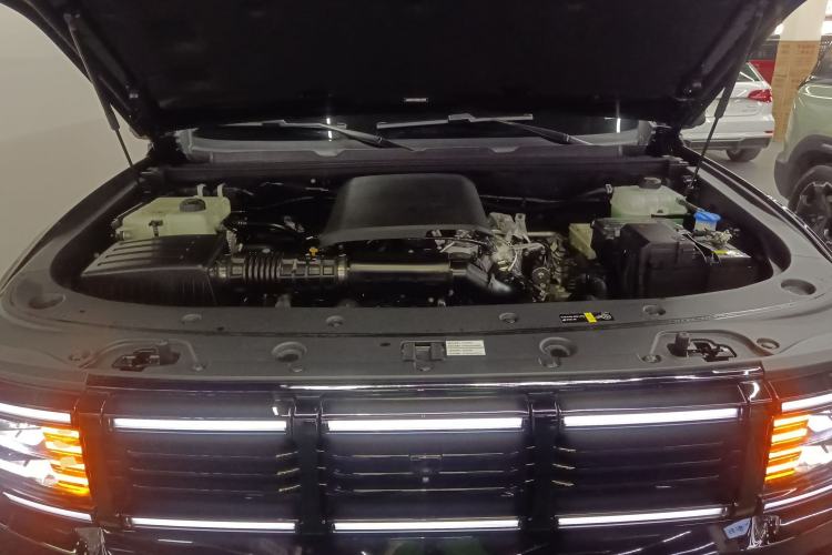 Used BAIC Off-Road BJ40 Electric Drive 2025 Standard Edition Engine Bay