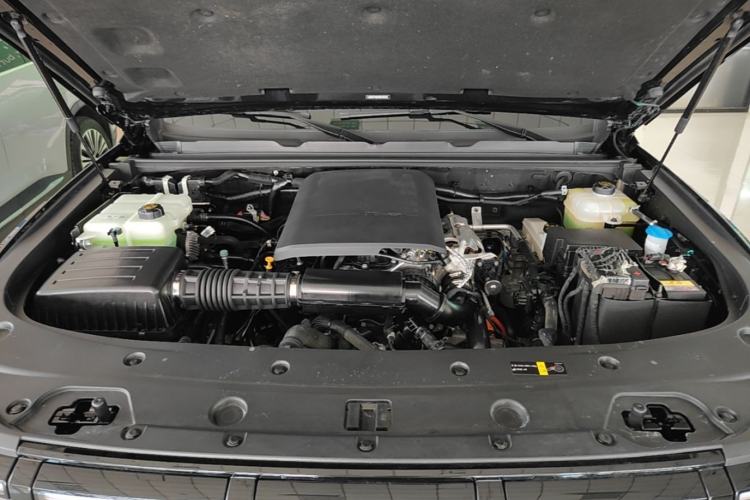 Used BAIC Off-Road BJ40 Electric Drive 2025 Advanced Edition Engine Bay