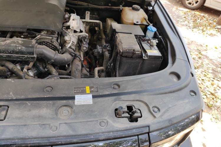 Used BAIC Off-Road BJ40 Electric Drive 2025 Advanced Edition Engine Bay Left