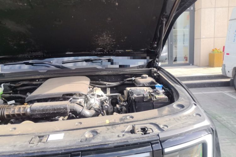 Used BAIC Off-Road BJ40 Electric Drive 2025 Standard Edition Engine Bay Left