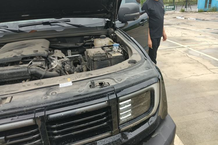 Used BAIC Off-Road BJ40 Electric Drive 2025 Standard Edition Engine Bay Left