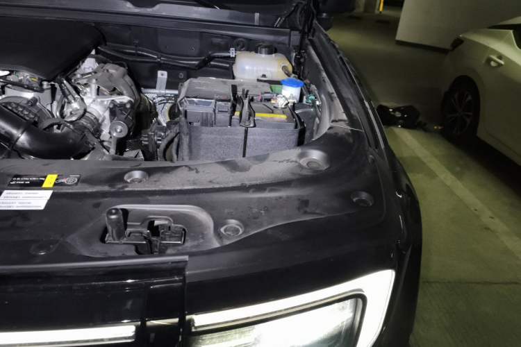 Used BAIC Off-Road BJ40 Electric Drive 2025 Advanced Edition Engine Bay Left