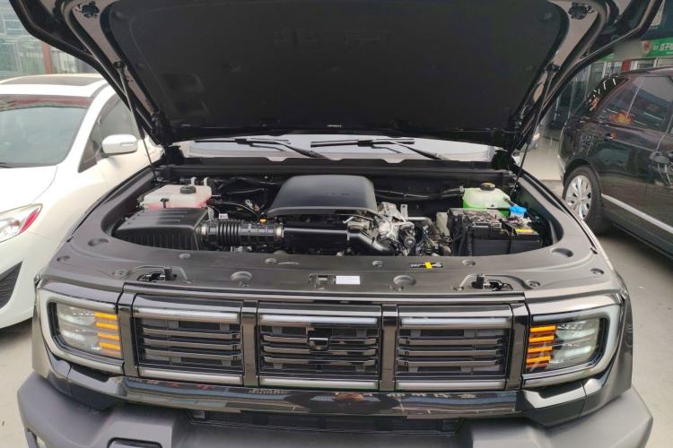 Used BAIC Off-Road BJ40 Electric Drive 2025 Standard Edition Engine Bay
