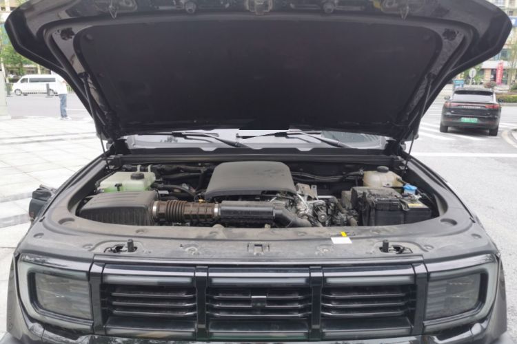 Used BAIC Off-Road BJ40 Electric Drive 2025 Advanced Edition Engine Bay