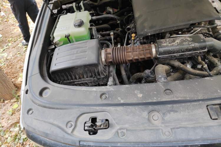 Used BAIC Off-Road BJ40 Electric Drive 2025 Advanced Edition Engine Bay Right