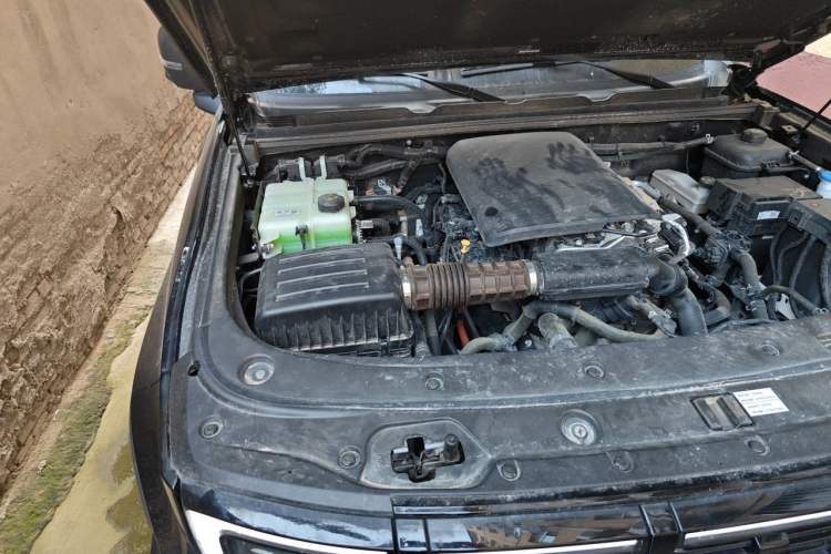Used BAIC Off-Road BJ40 Electric Drive 2025 Standard Version I Engine Bay Right