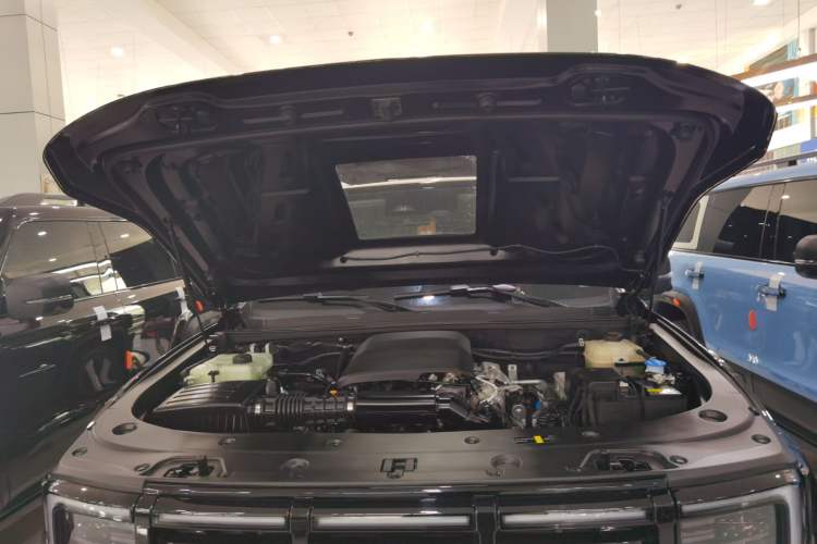 Used BAIC Off-Road BJ40 Electric Drive 2025 Advanced Edition Engine Bay