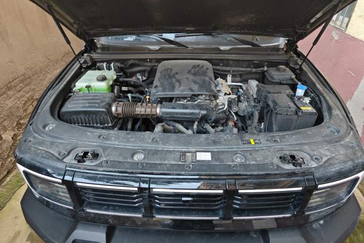 Used BAIC Off-Road BJ40 Electric Drive 2025 Standard Version I Engine Bay
