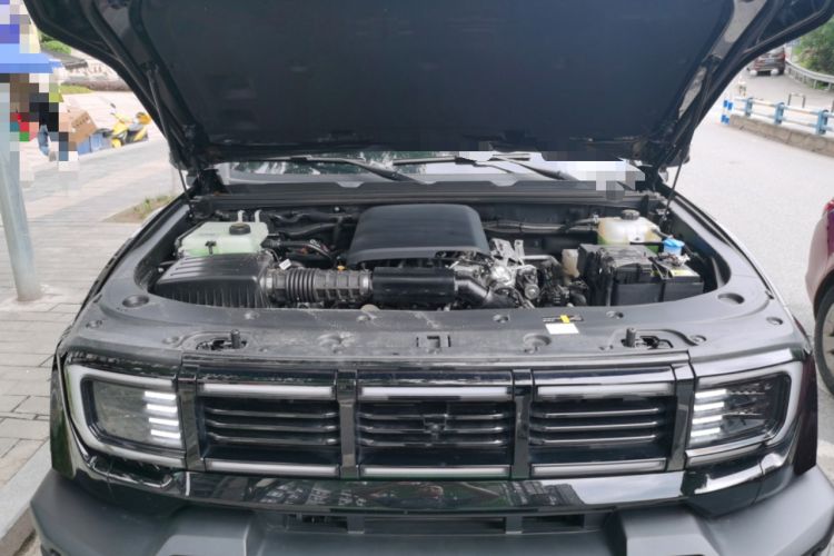 Used BAIC Off-Road BJ40 Electric Drive 2025 Standard Edition Engine Bay