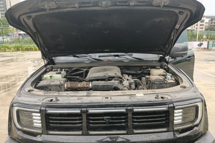 Used BAIC Off-Road BJ40 Electric Drive 2025 Standard Edition Engine Bay