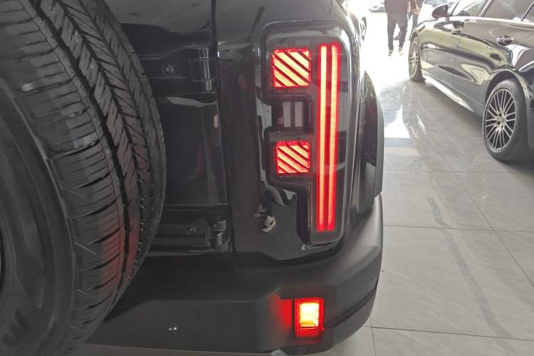 Used BAIC Off-Road BJ40 Electric Drive 2025 Advanced Edition Exterior 2