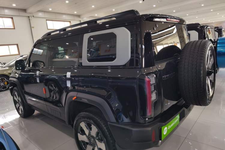 Used BAIC Off-Road BJ40 Electric Drive 2025 Advanced Edition Exterior 2