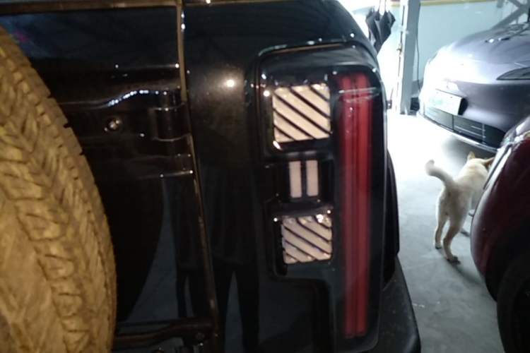 Used BAIC Off-Road BJ40 Electric Drive 2025 Standard Version I Exterior 3