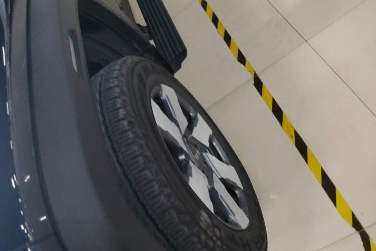 Used BAIC Off-Road BJ40 Electric Drive 2025 Advanced Edition Exterior 4