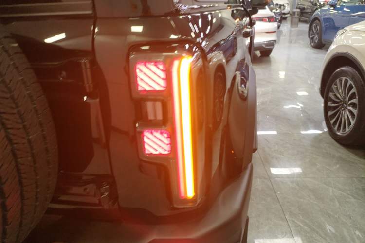 Used BAIC Off-Road BJ40 Electric Drive 2025 Advanced Edition Exterior 6