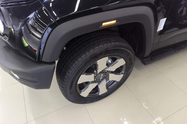 Used BAIC Off-Road BJ40 Electric Drive 2025 Standard Edition Exterior 7