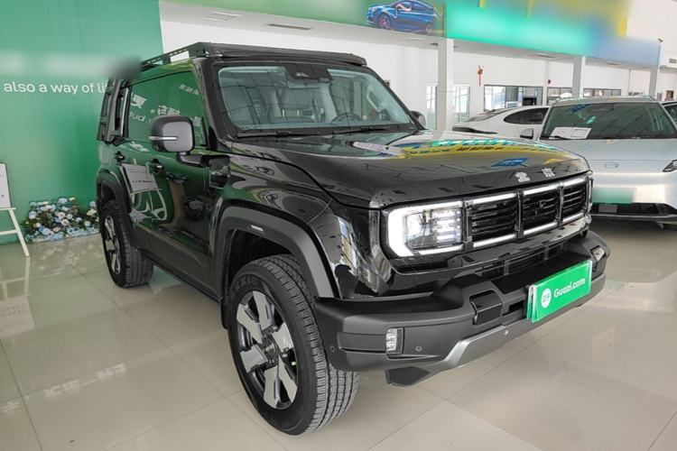 Used BAIC Off-Road BJ40 Electric Drive 2025 Advanced Edition Front Right 45 Deg