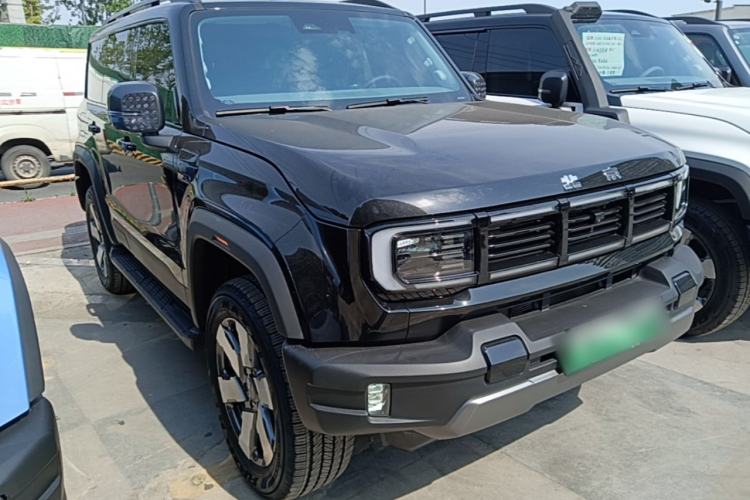 Used BAIC Off-Road BJ40 Electric Drive 2025 Standard Edition Front Right 45 Deg
