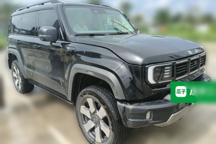 Used BAIC Off-Road BJ40 Electric Drive 2025 Standard Edition Front Right 45 Deg