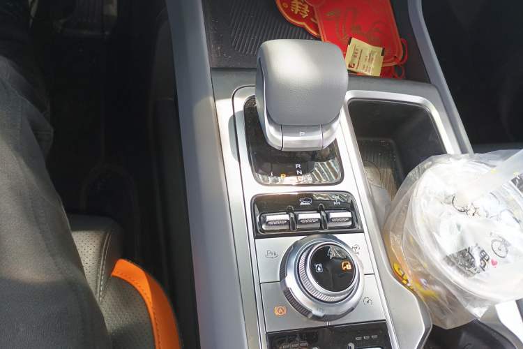 Used BAIC Off-Road BJ40 Electric Drive 2025 Standard Edition Gear Lever