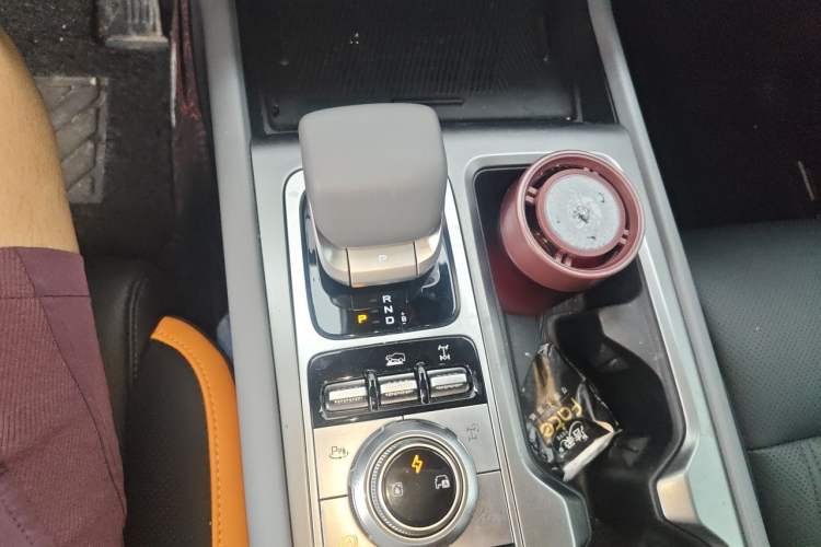 Used BAIC Off-Road BJ40 Electric Drive 2025 Advanced Edition Gear Lever