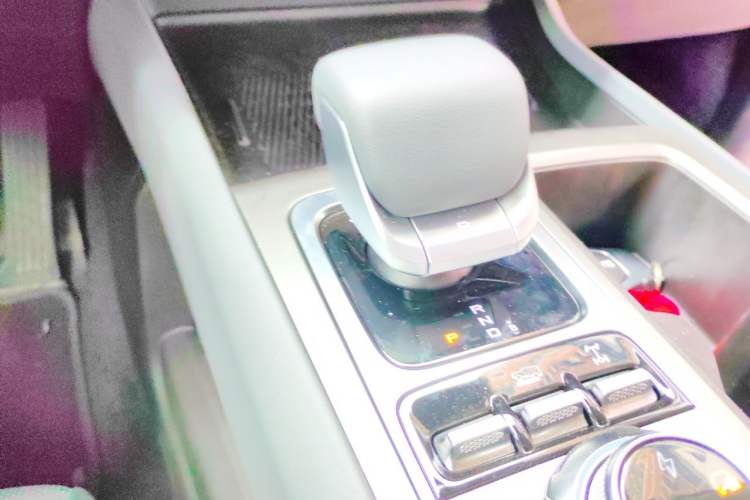 Used BAIC Off-Road BJ40 Electric Drive 2025 Advanced Edition Gear Lever