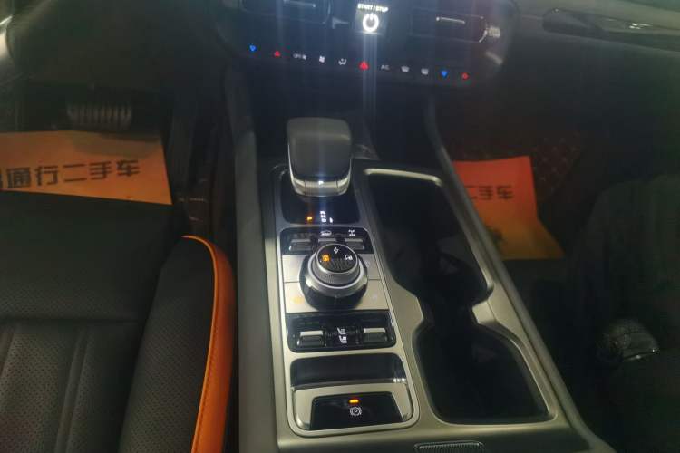Used BAIC Off-Road BJ40 Electric Drive 2025 Advanced Edition Gear Lever