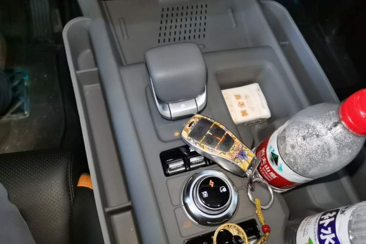 Used BAIC Off-Road BJ40 Electric Drive 2025 Advanced Edition Gear Lever