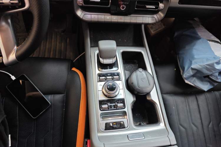 Used BAIC Off-Road BJ40 Electric Drive 2025 Standard Version I Gear Lever