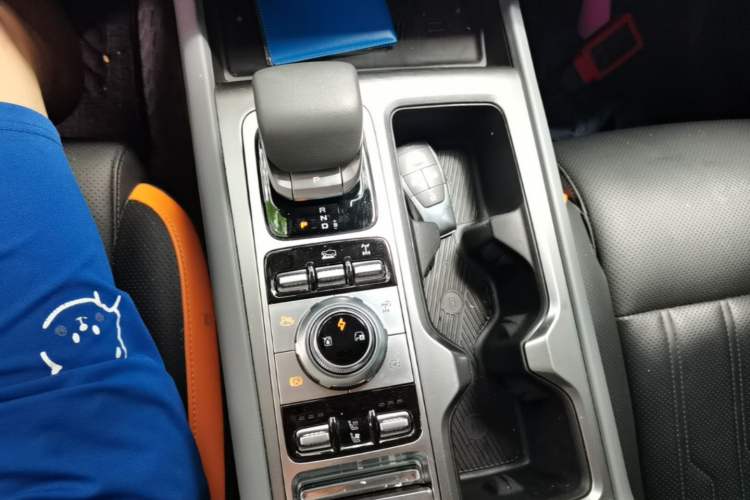 Used BAIC Off-Road BJ40 Electric Drive 2025 Advanced Edition Gear Lever