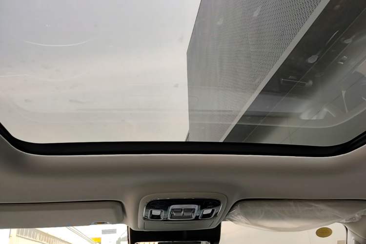 Used BAIC Off-Road BJ40 Electric Drive 2025 Advanced Edition Headliner
