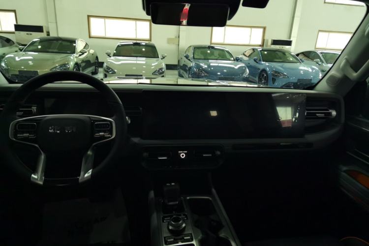 Used BAIC Off-Road BJ40 Electric Drive 2025 Advanced Edition Interior 2
