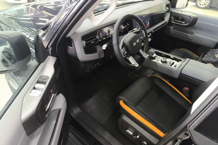 Used BAIC Off-Road BJ40 Electric Drive 2025 Standard Edition Interior 3