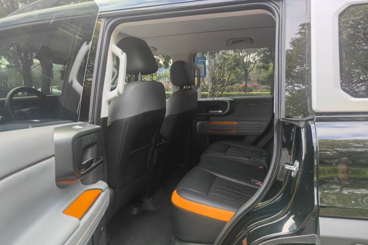 Used BAIC Off-Road BJ40 Electric Drive 2025 Advanced Edition Interior 4