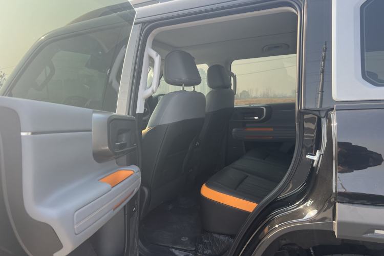 Used BAIC Off-Road BJ40 Electric Drive 2025 Advanced Edition Interior 5